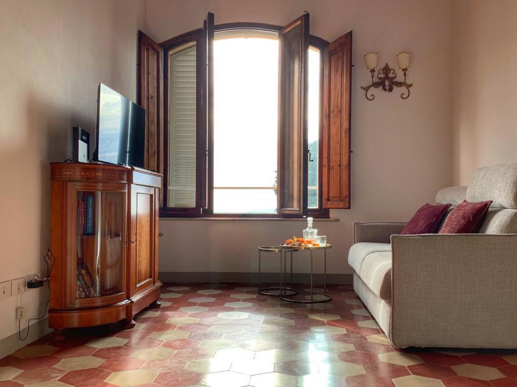 House With A View In Tuscany San Gusme Bagian luar foto