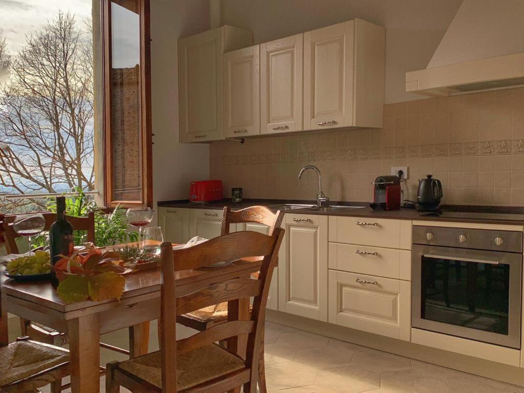 House With A View In Tuscany San Gusme Bagian luar foto